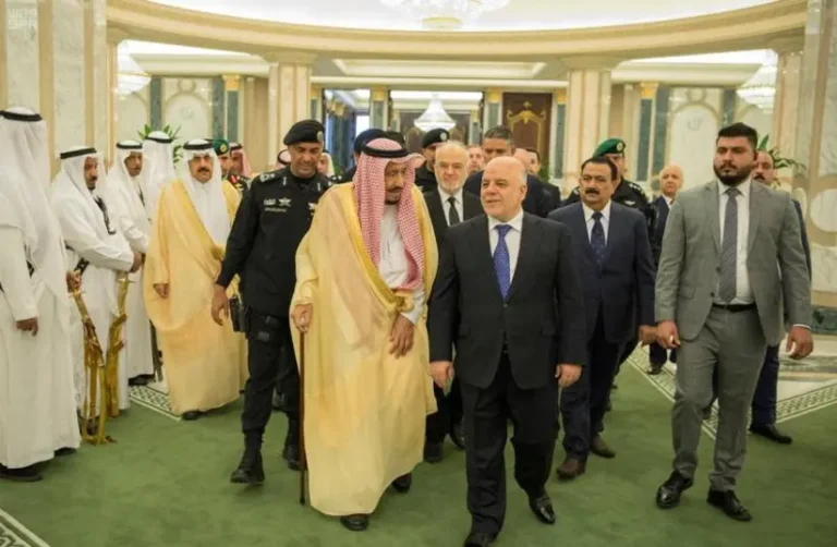 Saudi Arabia's King Salman bin Abdulaziz Al Saud and Iraqi Prime Minister Haider al-Abadi arrive for a meeting in Riyadh, Saudi Arabia October 22, 2017